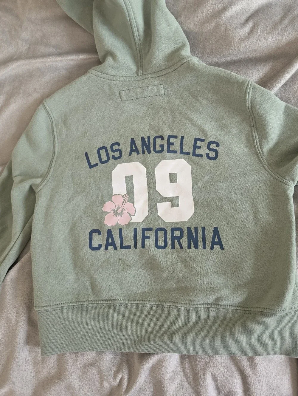 ABERCROMBIE KIDS SET OF 2: Girls Full-zip hoodie + Shorts